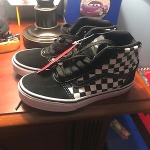 Vans Ward Hi Checkered Boys' Skate Shoes